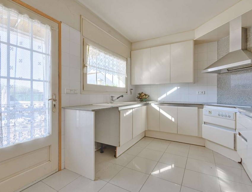 Revente · Bungalow / Maison de Ville · Torroella de Montgrí