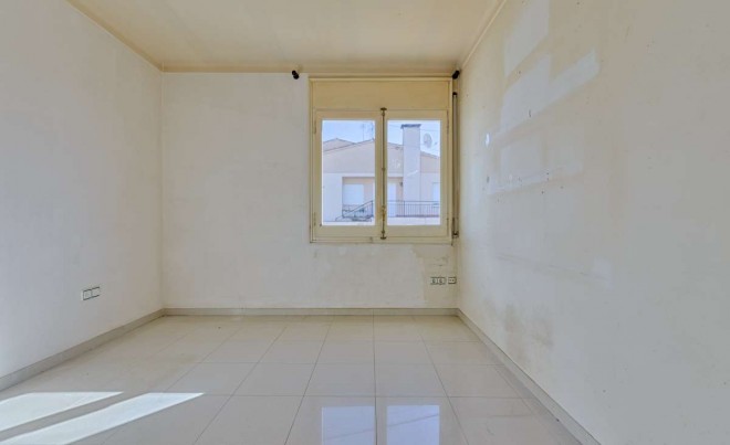 Revente · Bungalow / Maison de Ville · Torroella de Montgrí