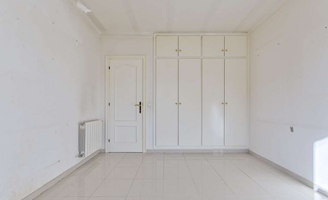 Revente · Bungalow / Maison de Ville · Torroella de Montgrí