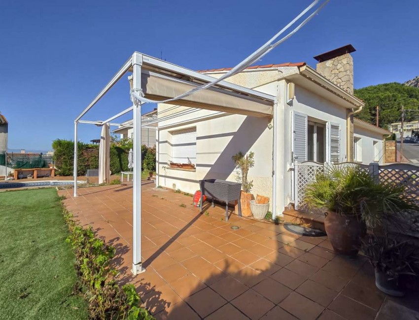 Revente · Bungalow / Maison de Ville · Torroella de Montgrí