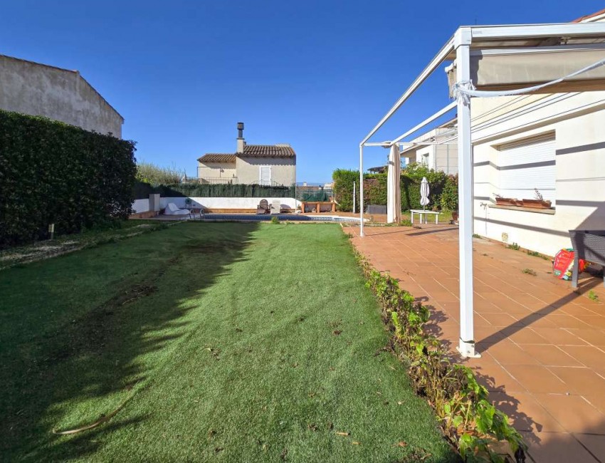 Revente · Bungalow / Maison de Ville · Torroella de Montgrí