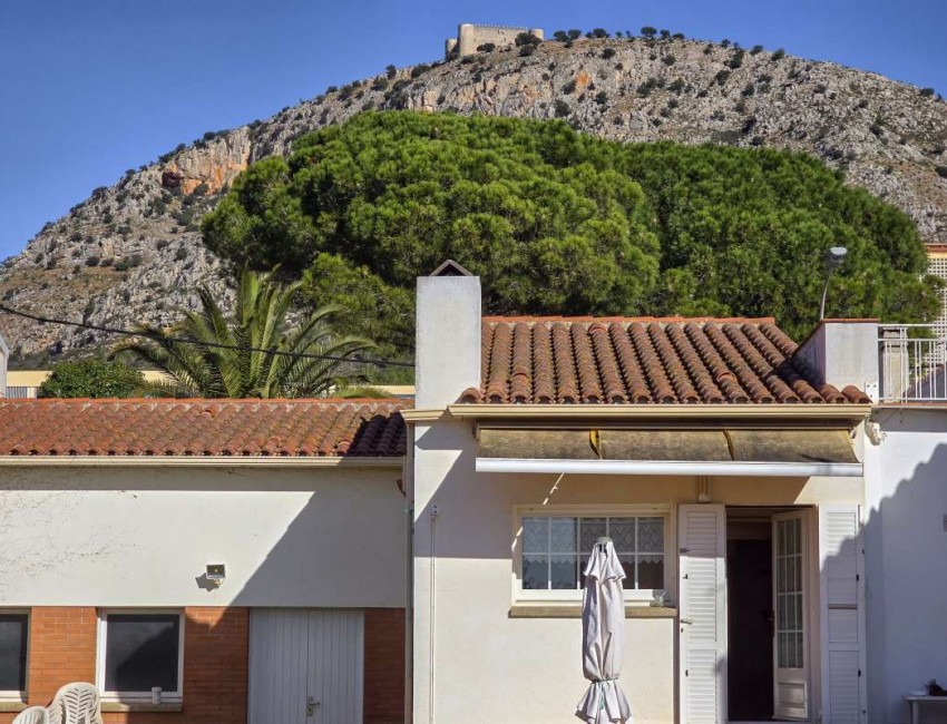 Revente · Bungalow / Maison de Ville · Torroella de Montgrí