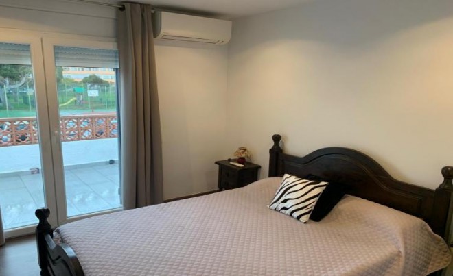 Revente · Bungalow / Maison de Ville · Santa Margarita