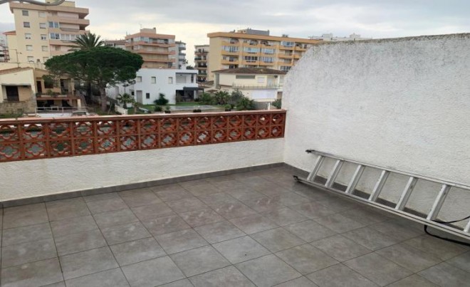 Revente · Bungalow / Maison de Ville · Santa Margarita