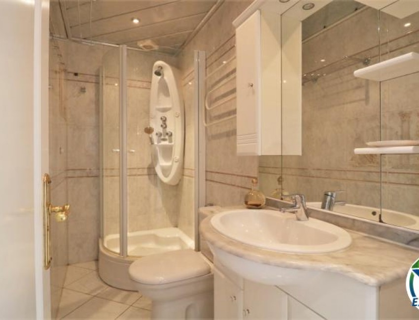 Revente · Villa · Salins