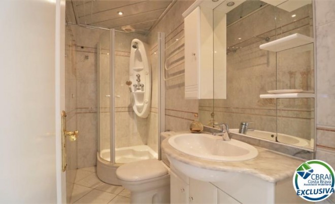 Revente · Villa · Salins