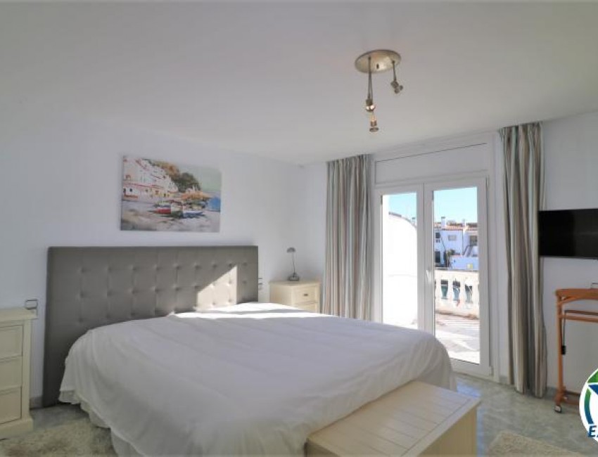 Revente · Villa · Salins