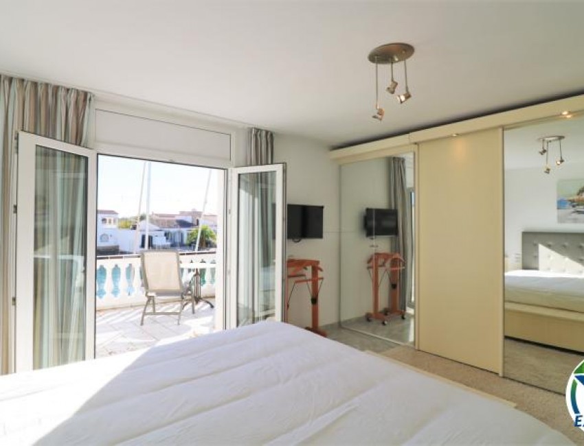 Revente · Villa · Salins