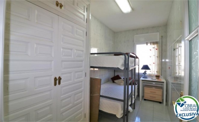 Revente · Villa · Salins