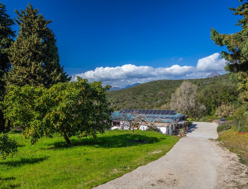 Revente · Villa · Casares · Costa del Sol