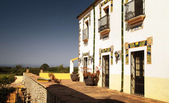 Revente ·  · Mas Fumats