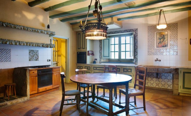 Revente ·  · Mas Fumats