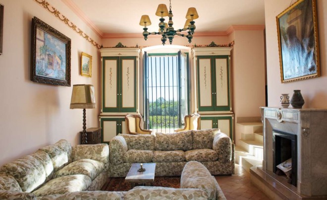 Revente ·  · Mas Fumats