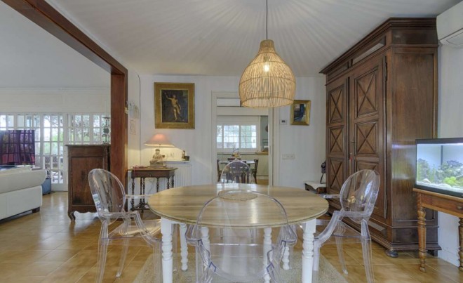 Revente · Bungalow / Maison de Ville · Mas Oliva