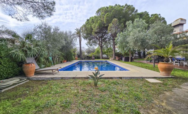 Revente · Bungalow / Maison de Ville · Mas Oliva