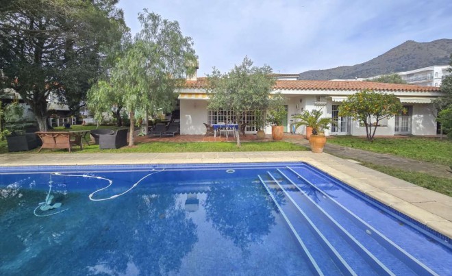 Revente · Bungalow / Maison de Ville · Mas Oliva