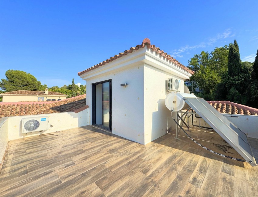 Venta · Villa / Chalet · El Paraiso · Costa del Sol