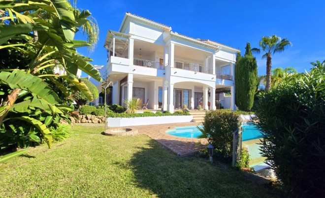 Venta · Villa / Chalet · Marbella · Costa del Sol