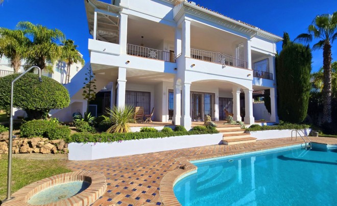 Venta · Villa / Chalet · Marbella · Costa del Sol