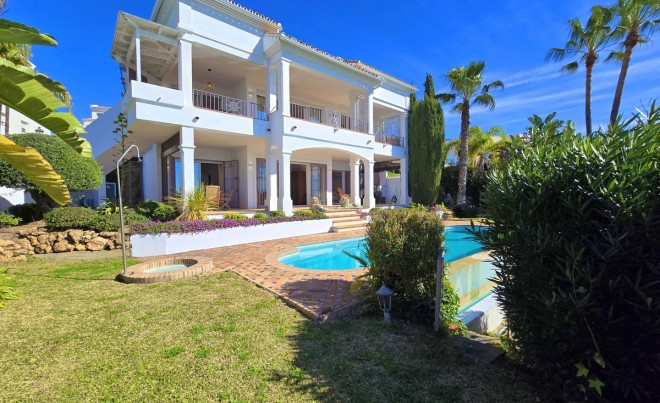 Venta · Villa / Chalet · Marbella · Costa del Sol