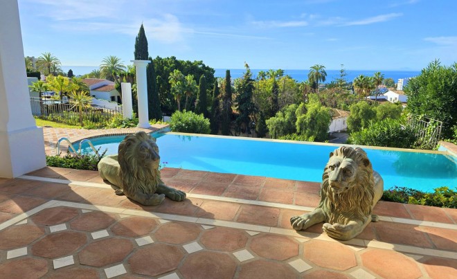 Venta · Villa / Chalet · Marbella · Costa del Sol