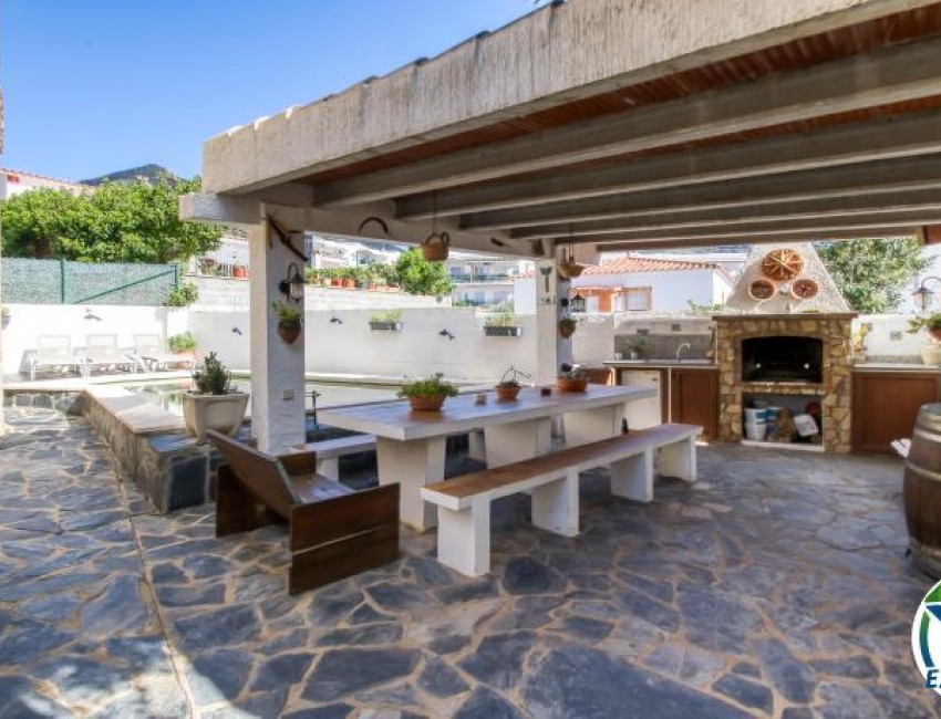 Revente · Bungalow / Maison de Ville · Mas Oliva