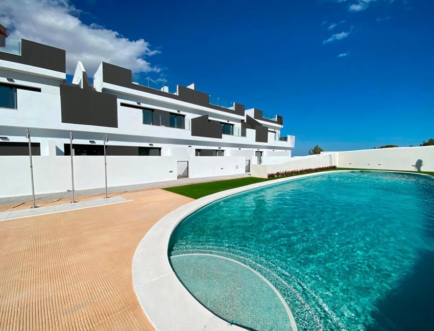 Nueva construcción  · Villa / Chalet · Torrevieja · Lago Jardín II