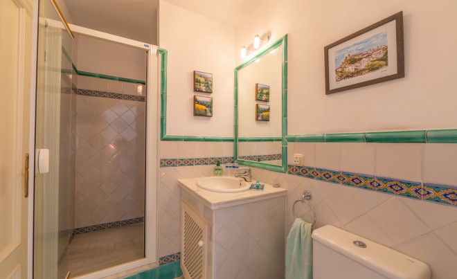 Venta · Apartamento / Piso · Casares · Costa del Sol