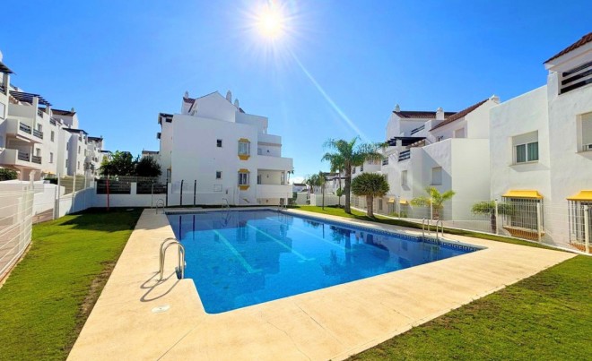 Sale · Apartment / Flat · Valle Romano · Costa del Sol