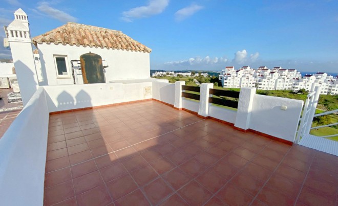 Sale · Apartment / Flat · Valle Romano · Costa del Sol