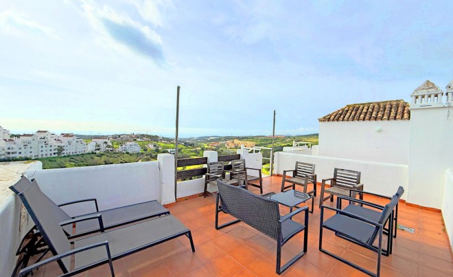 Sale · Apartment / Flat · Valle Romano · Costa del Sol