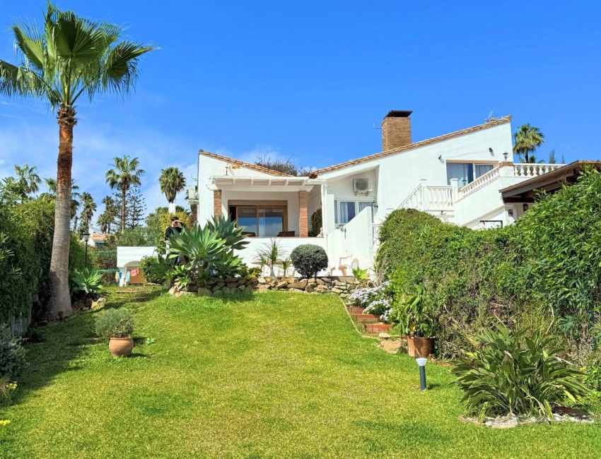 Venta · Villa / Chalet · Estepona · Costa del Sol