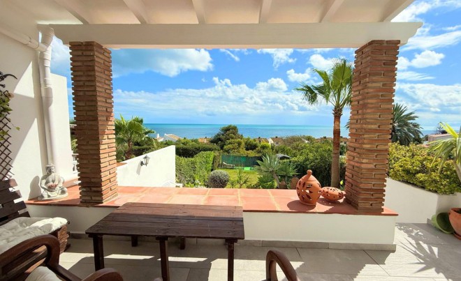 Venta · Villa / Chalet · Estepona · Costa del Sol