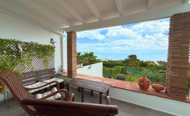 Venta · Villa / Chalet · Estepona · Costa del Sol