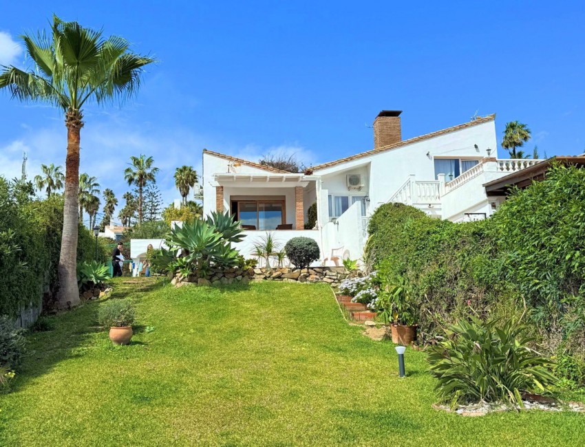 Venta · Villa / Chalet · Estepona · Costa del Sol