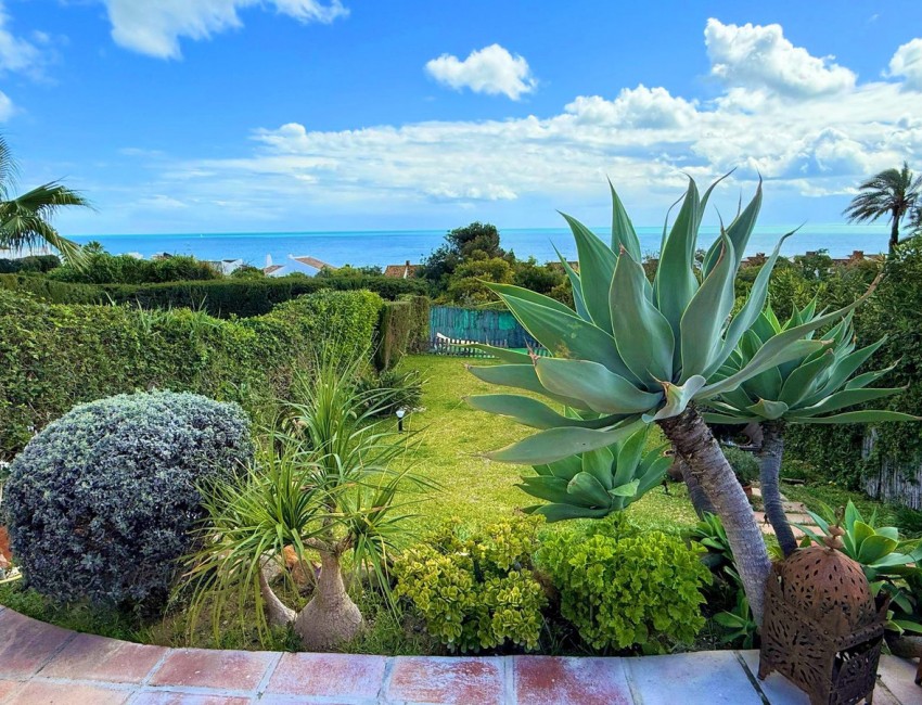 Venta · Villa / Chalet · Estepona · Costa del Sol