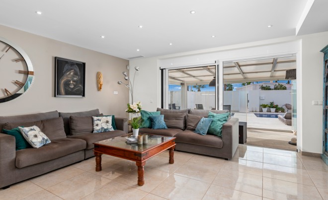 Sale · Villa · Ciudad Quesada