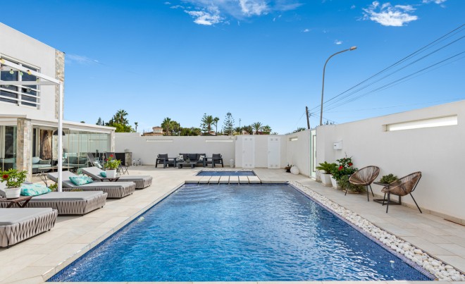 Sale · Villa · Ciudad Quesada