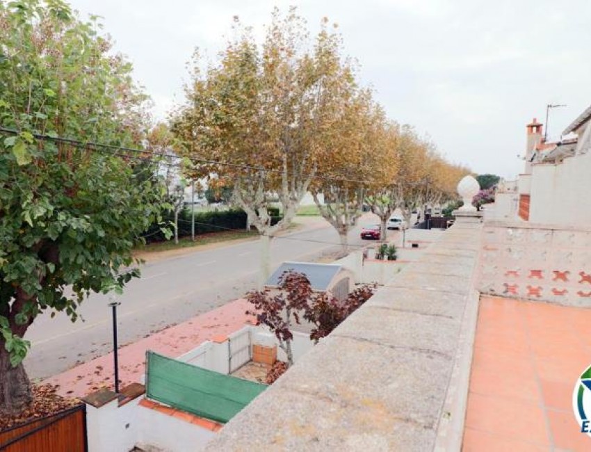 Revente · Bungalow / Maison de Ville · Empuriabrava