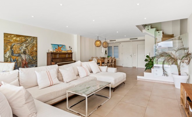 Venta · Bungalow / Adosado / Semiadosado · San Juan Alicante