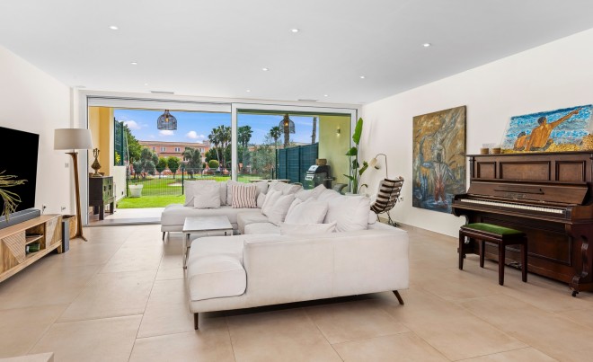 Venta · Bungalow / Adosado / Semiadosado · San Juan Alicante