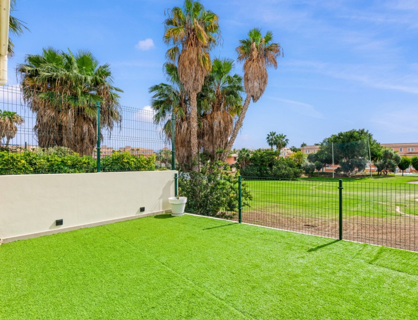 Venta · Bungalow / Adosado / Semiadosado · San Juan Alicante