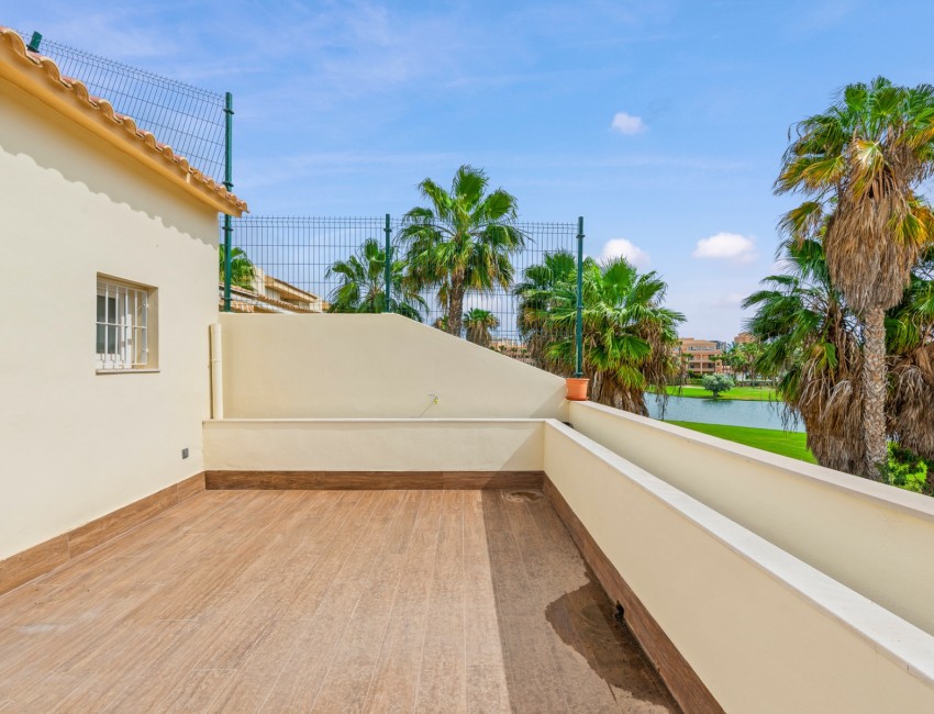 Venta · Bungalow / Adosado / Semiadosado · San Juan Alicante