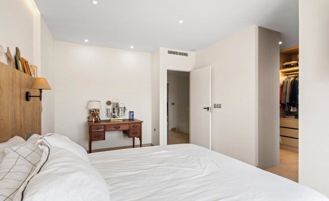 Venta · Bungalow / Adosado / Semiadosado · San Juan Alicante