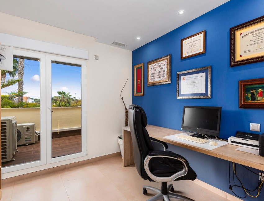 Venta · Bungalow / Adosado / Semiadosado · San Juan Alicante