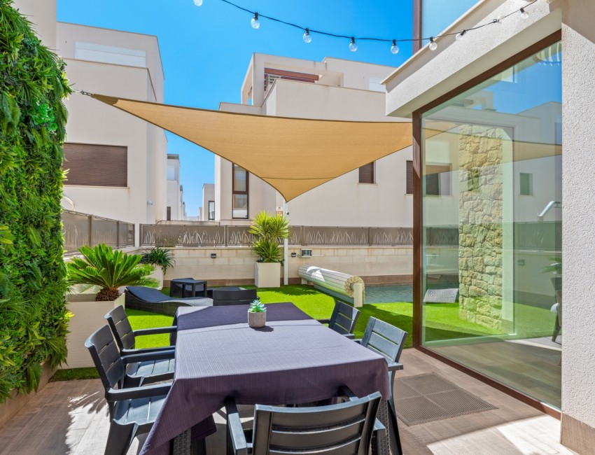 Venta · Villa / Chalet · Ciudad Quesada