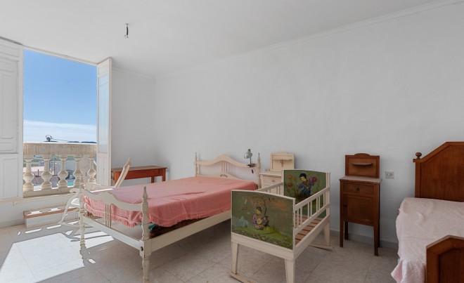 Venta · Parcela / Terreno · Orihuela