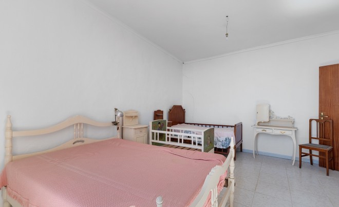 Venta · Parcela / Terreno · Orihuela