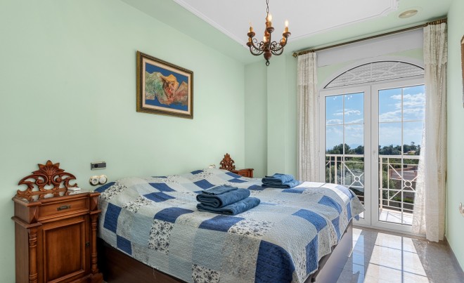 Venta · Villa / Chalet · Elche/Elx