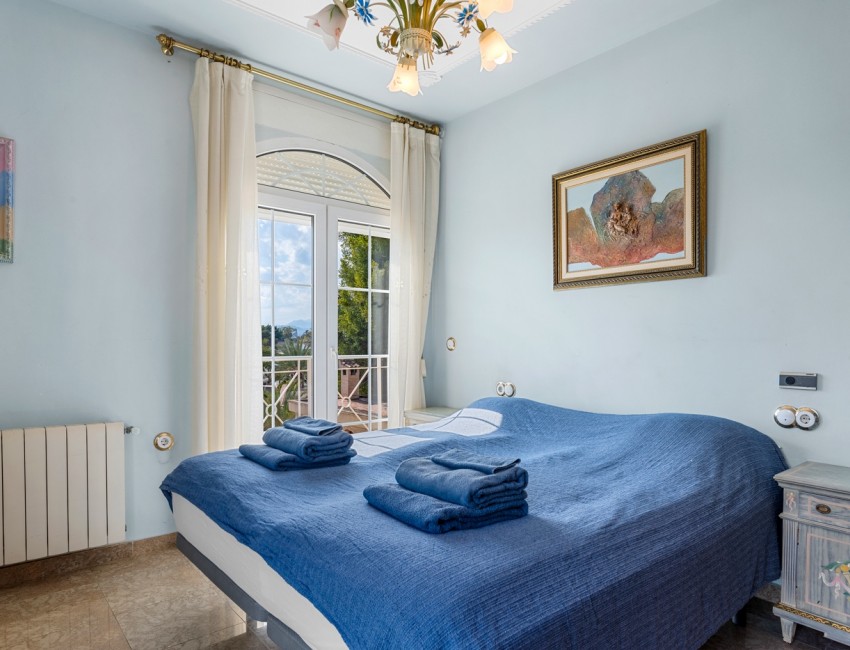 Venta · Villa / Chalet · Elche/Elx